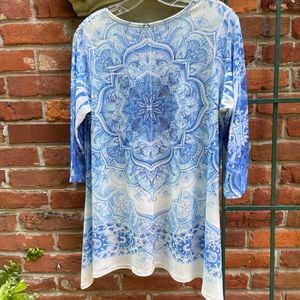 Cocos CloZet asymmetrical top in size Lare